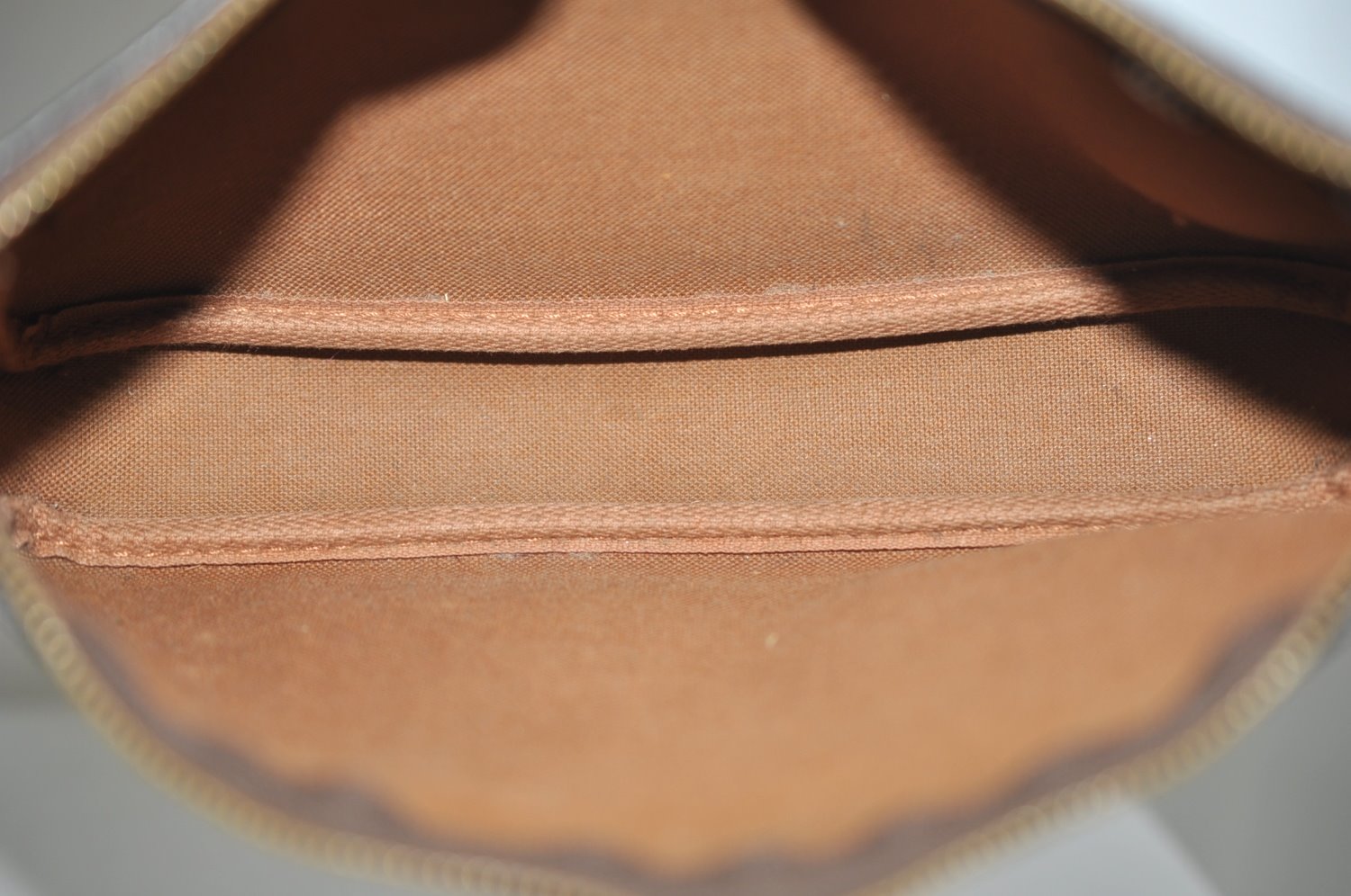 Authentic Louis Vuitton Monogram Pochette Accessoires Pouch M51980 LV K7571