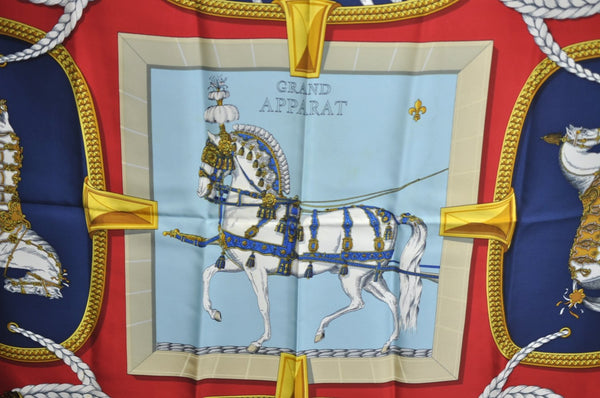 Authentic HERMES Carre 90 Scarf "GRAND APPARAT" Silk Navy K7573
