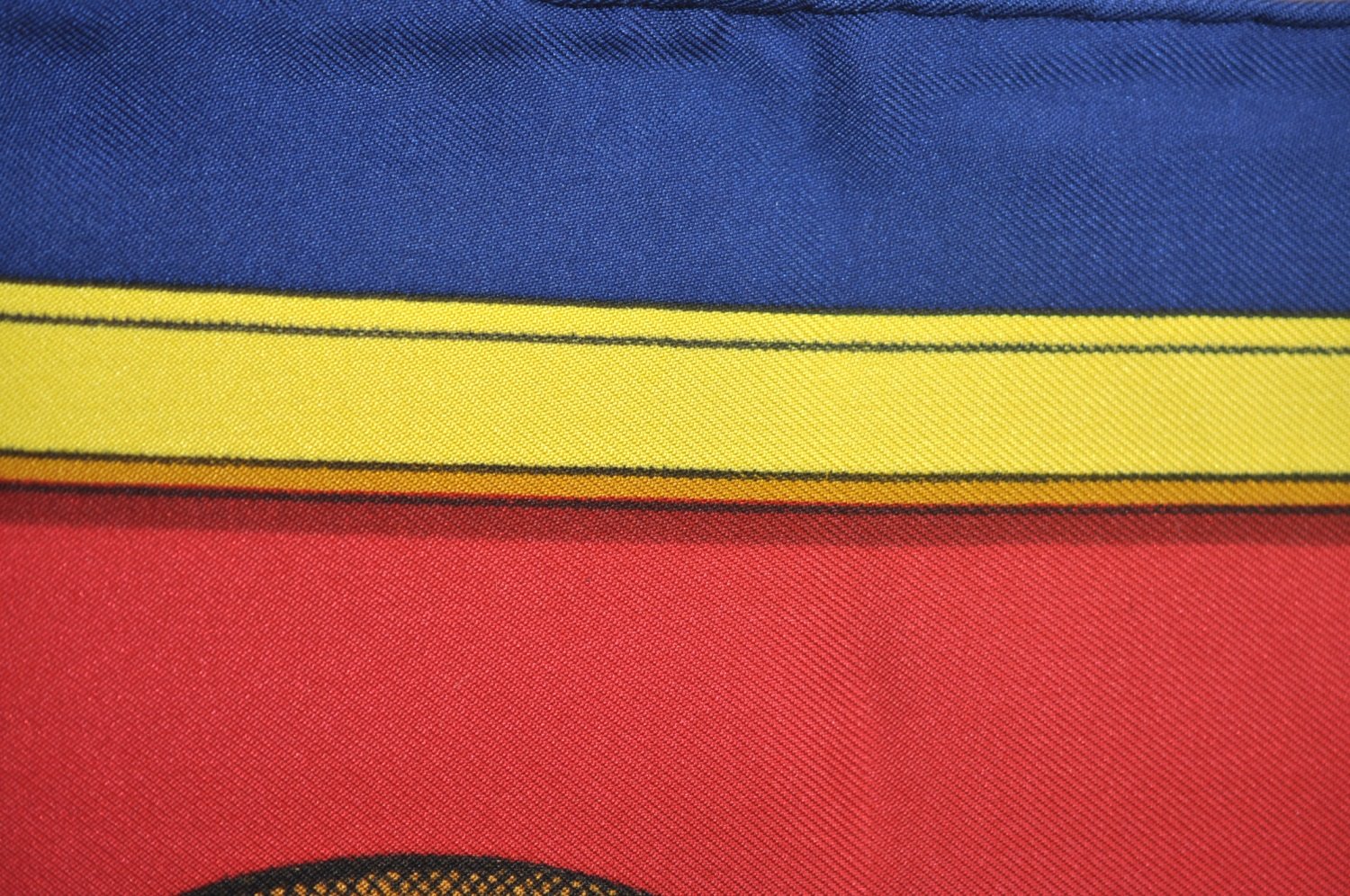 Authentic HERMES Carre 90 Scarf 