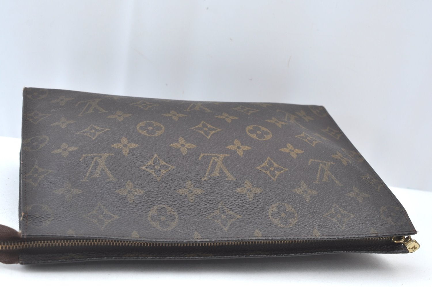 Authentic Louis Vuitton Monogram Poche Toilette 26 M47542 Cosmetics Pouch K7601