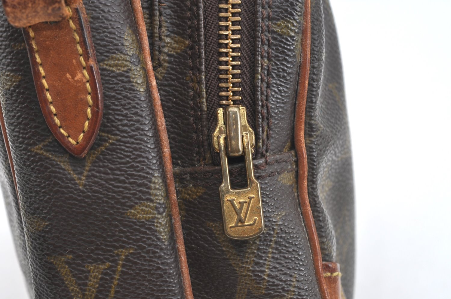 Authentic Louis Vuitton Monogram Amazone Shoulder Cross Bag M45236 Junk K7606