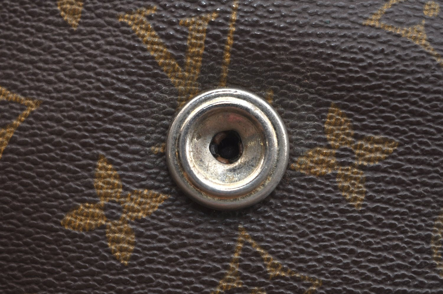 Authentic Louis Vuitton Monogram Saint Cloud GM M51242 Shoulder Cross Bag K7607