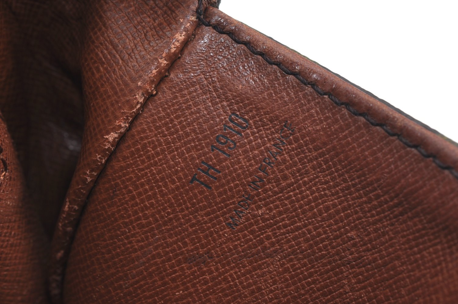 Authentic Louis Vuitton Monogram Saint Cloud GM M51242 Shoulder Cross Bag K7607