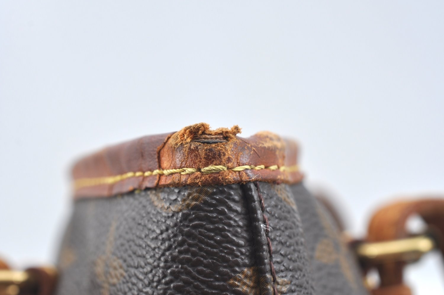 Authentic Louis Vuitton Monogram Bucket PM Shoulder Tote Bag M42238 Junk K7609