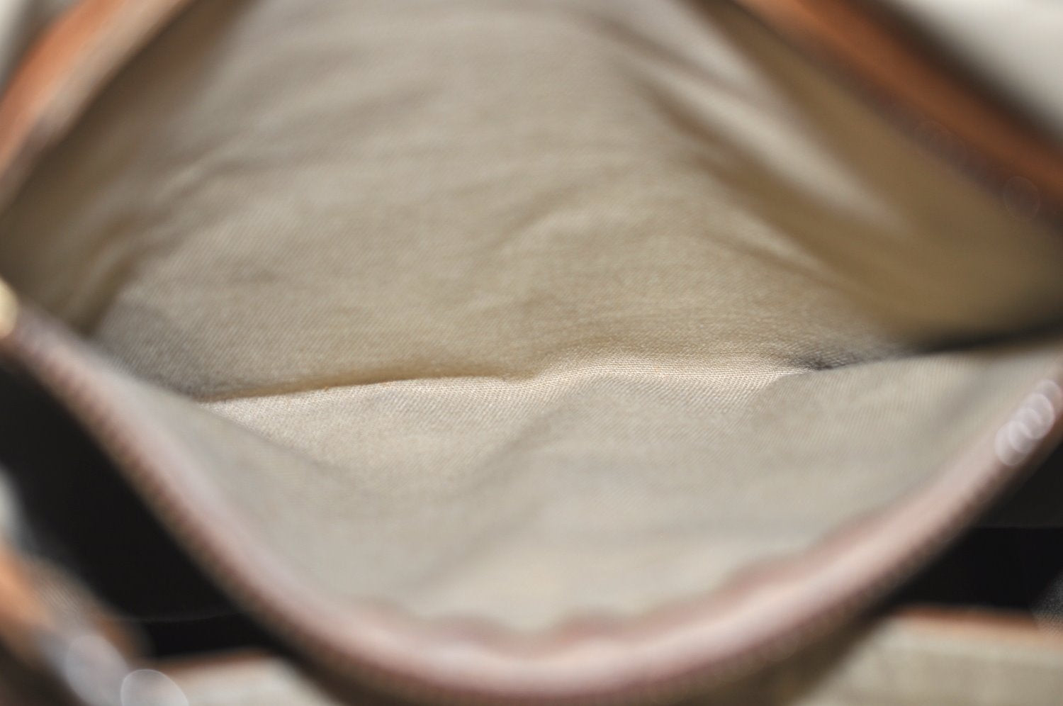 Authentic Louis Vuitton Monogram Bucket PM Shoulder Tote Bag M42238 LV K7624