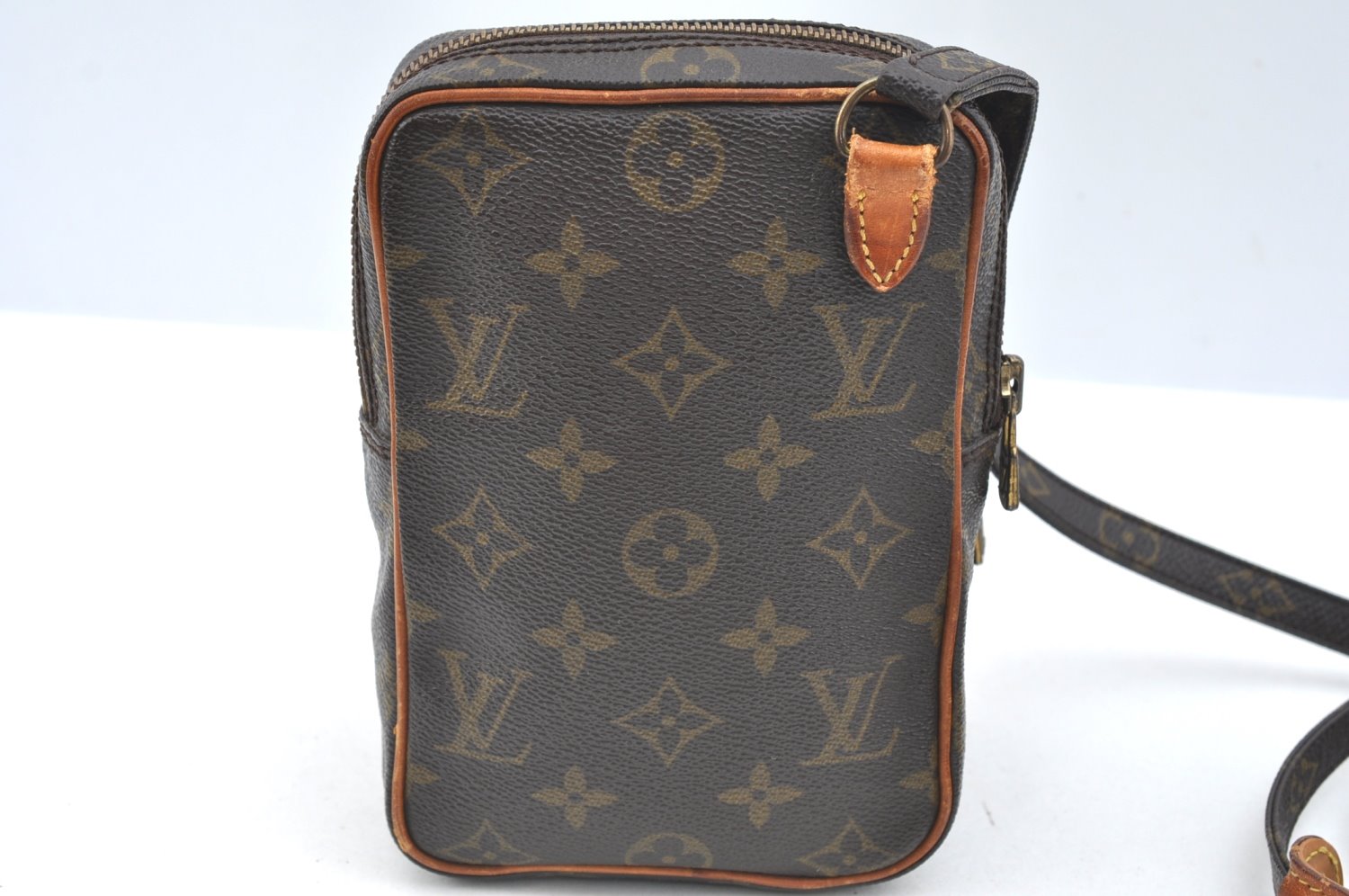Authentic Louis Vuitton Monogram Mini Amazone Shoulder Bag M45238 Junk K7629