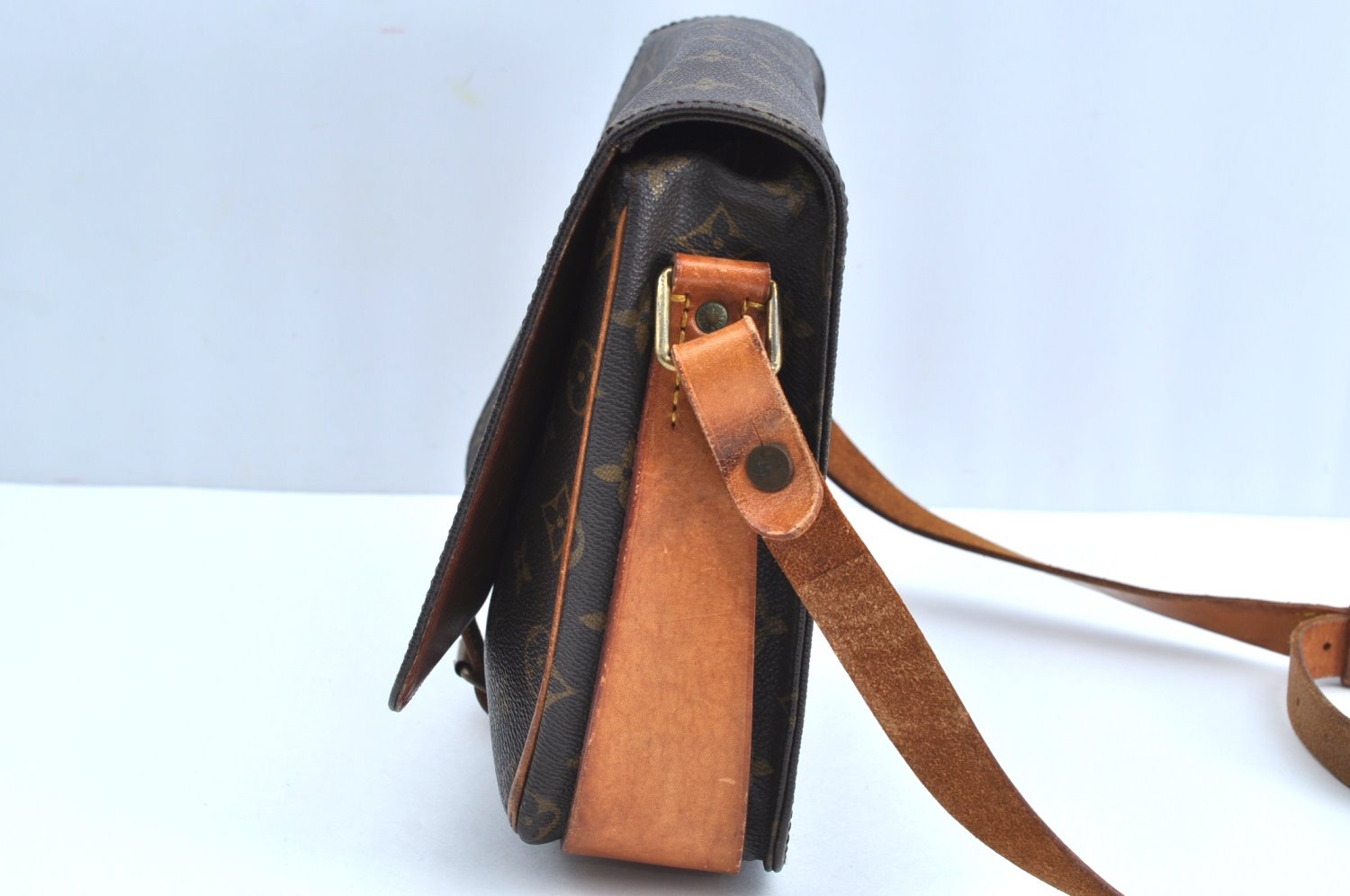 Authentic Louis Vuitton Monogram Cartouchiere GM M51252 Shoulder Cross Bag K7630