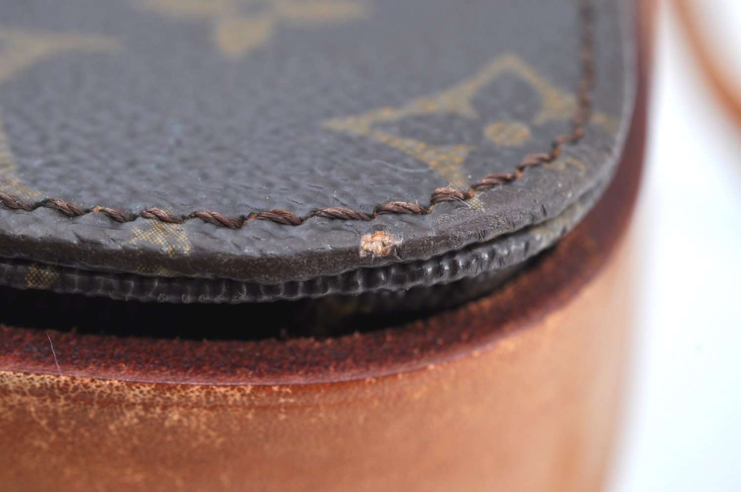 Authentic Louis Vuitton Monogram Cartouchiere GM M51252 Shoulder Cross Bag K7630