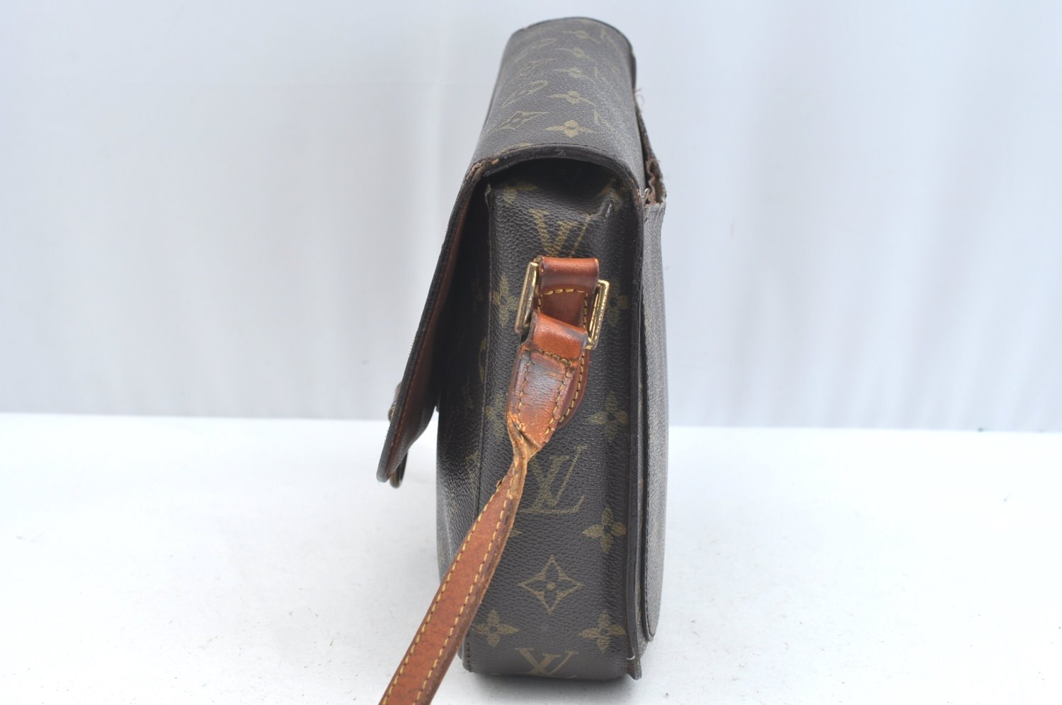 Auth Louis Vuitton Monogram Saint Cloud GM M51242 Shoulder Cross Bag Junk K7634