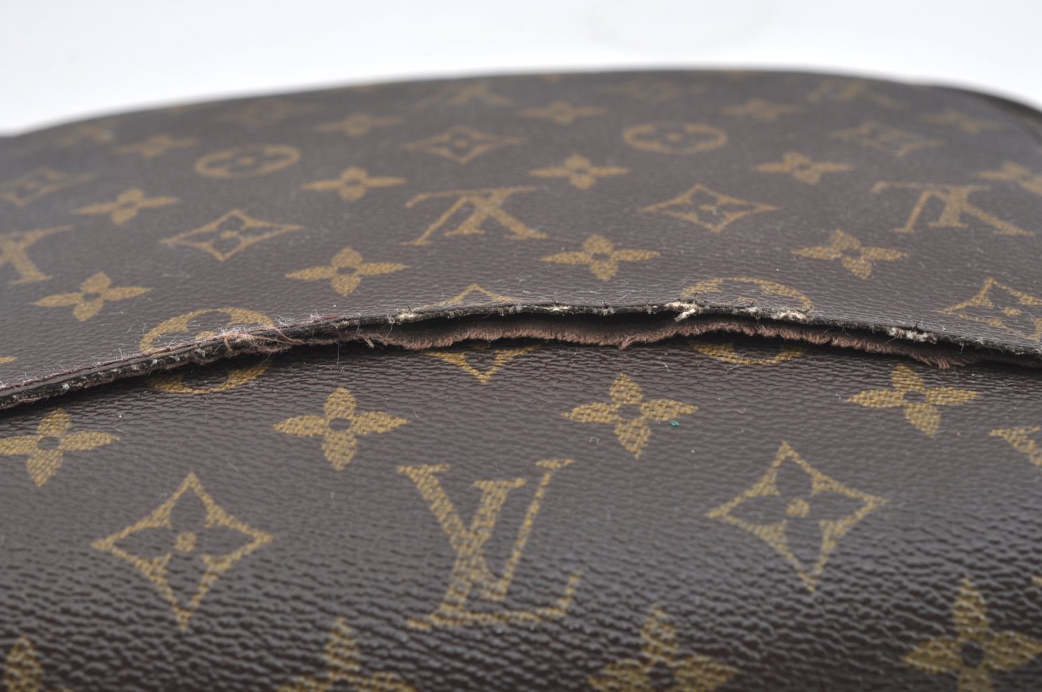 Auth Louis Vuitton Monogram Saint Cloud GM M51242 Shoulder Cross Bag Junk K7634