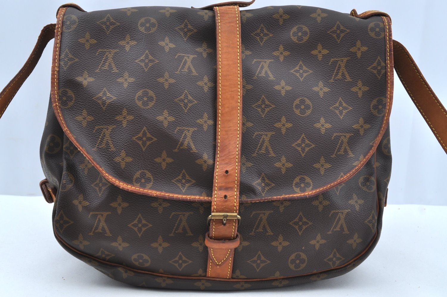 Authentic Louis Vuitton Monogram Saumur 35 Shoulder Cross Bag M42254 LV K7669