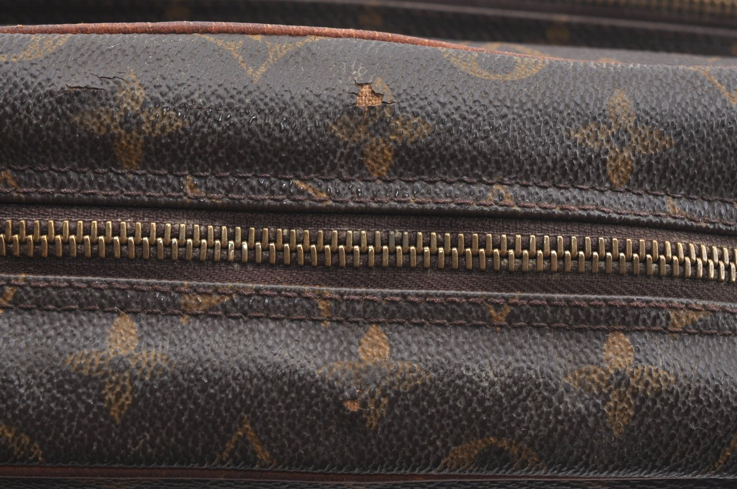 Authentic Louis Vuitton Monogram Nile Shoulder Cross Body Bag M45244 LV K7682