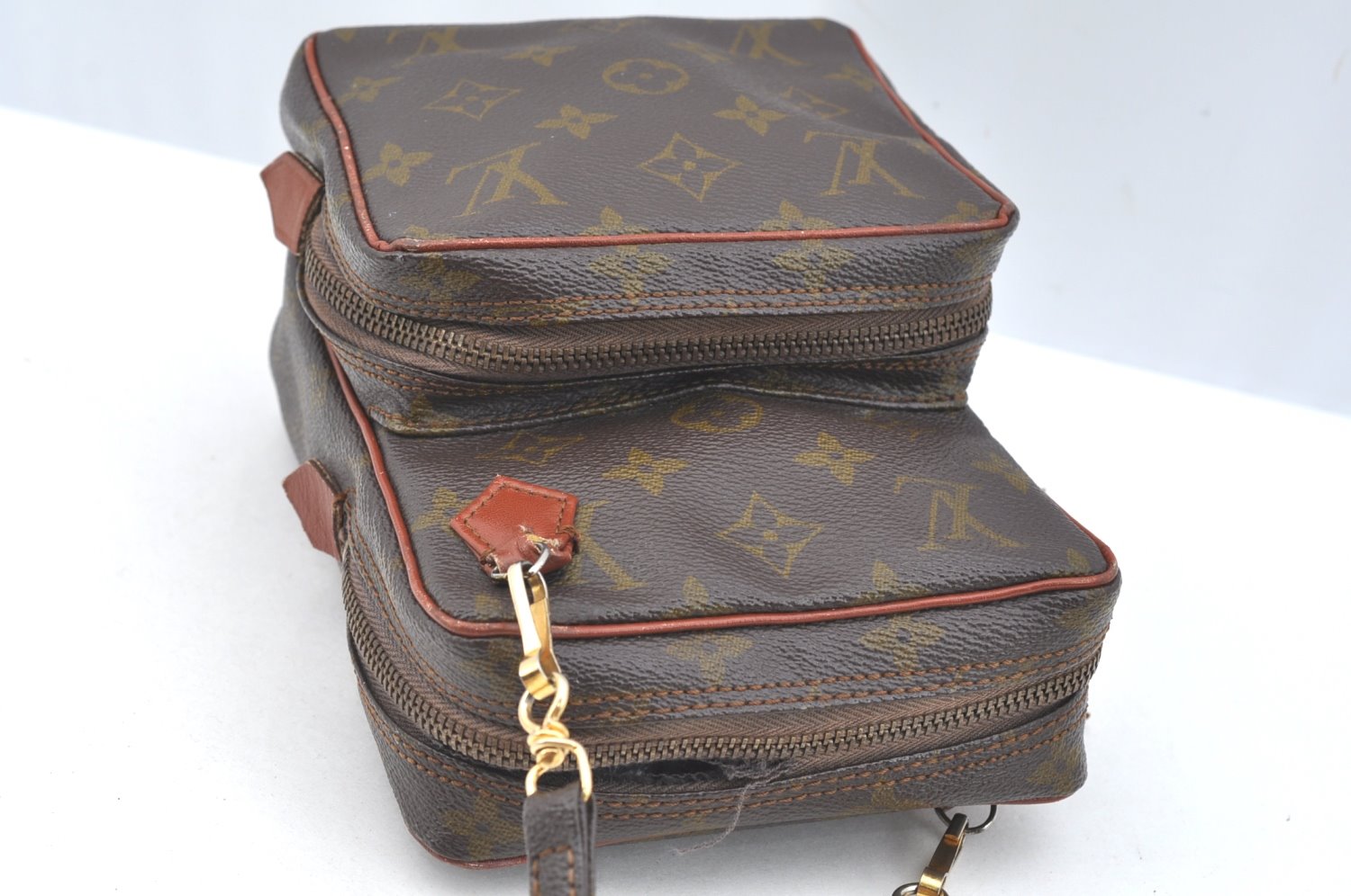 Authentic Louis Vuitton Monogram Amazone Shoulder Cross Bag Old Model Junk K7692