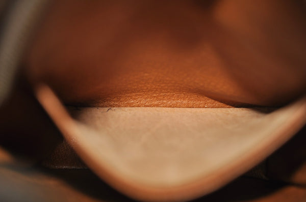 Authentic Louis Vuitton Monogram Amazone Shoulder Cross Bag Old Model Junk K7692