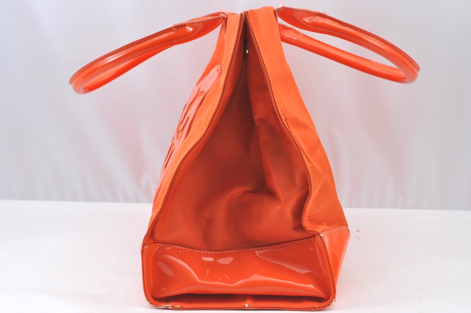 Authentic TORY BURCH Ella Nylon Enamel Shoulder Tote Bag Orange K7713