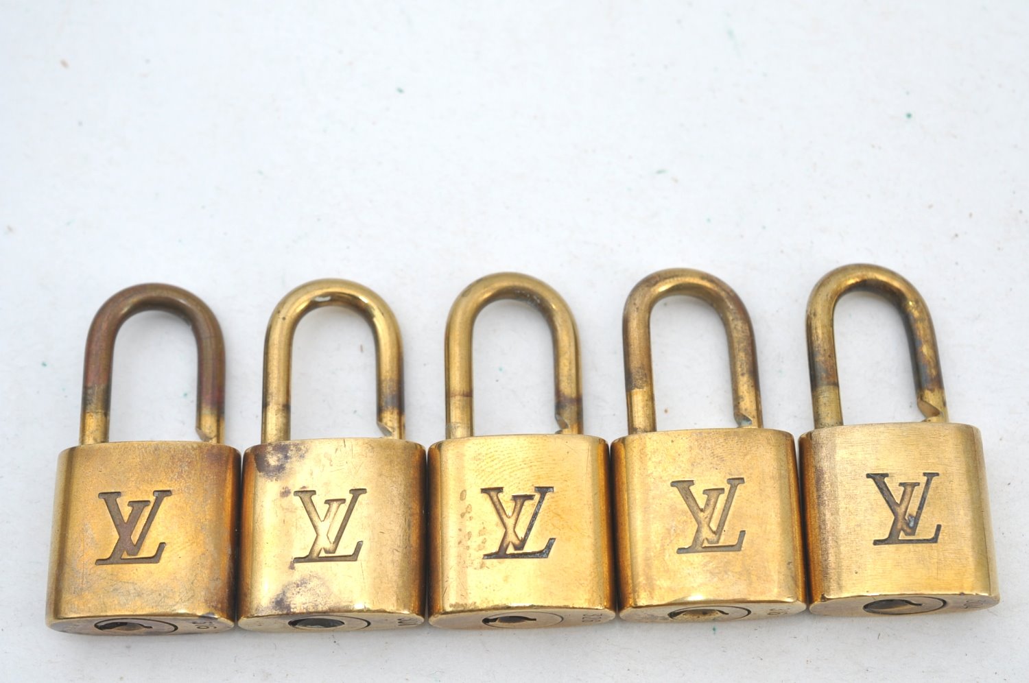 Authentic Louis Vuitton Padlock Gold 10Set LV K7726