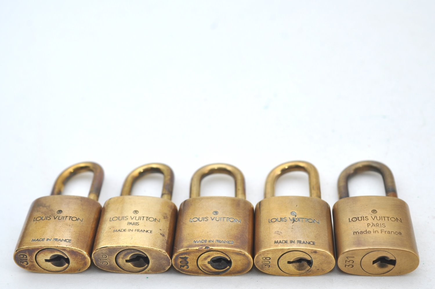 Authentic Louis Vuitton Padlock Gold 10Set LV K7727