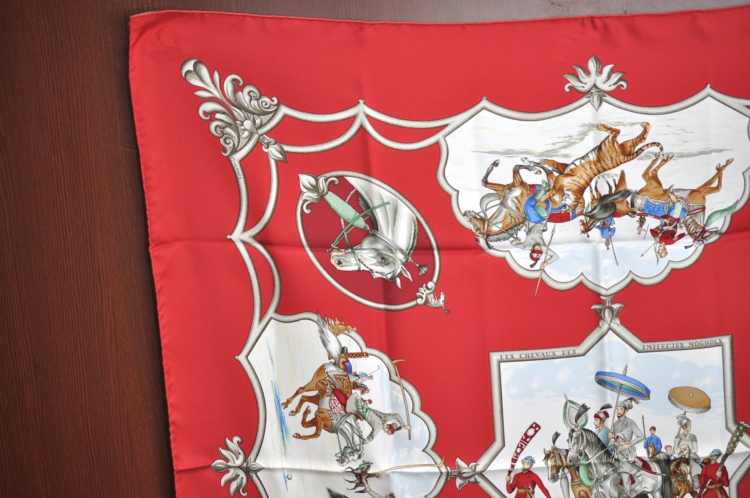 Authentic HERMES Carre 90 Scarf 