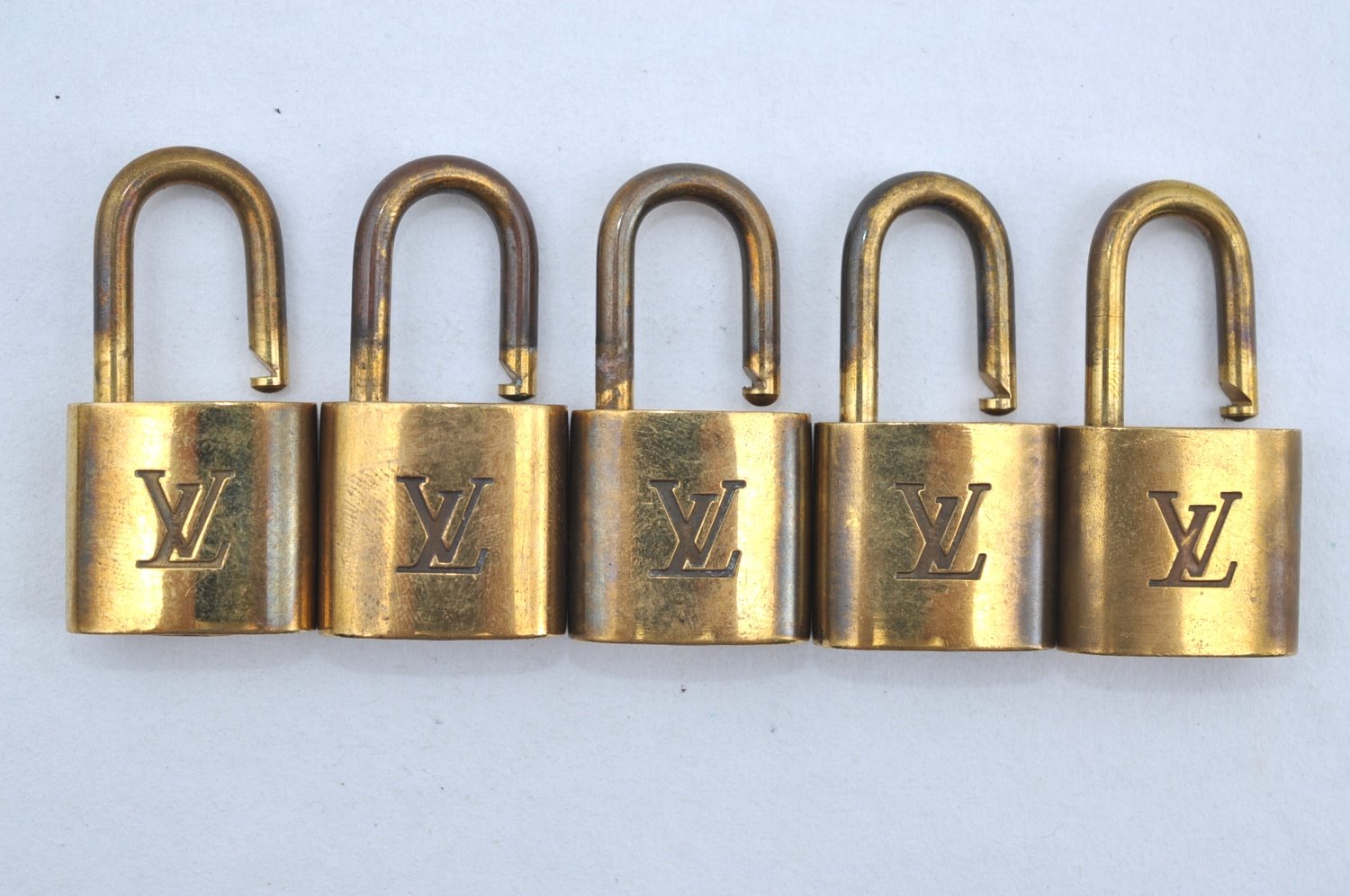 Authentic Louis Vuitton Padlock Gold 10Set LV K7741