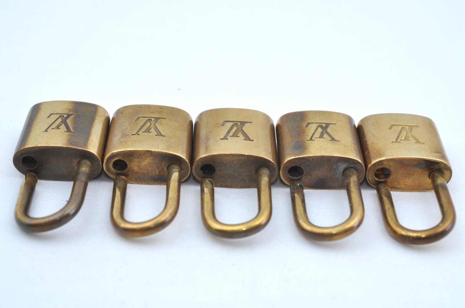 Authentic Louis Vuitton Padlock Gold 10Set LV K7741