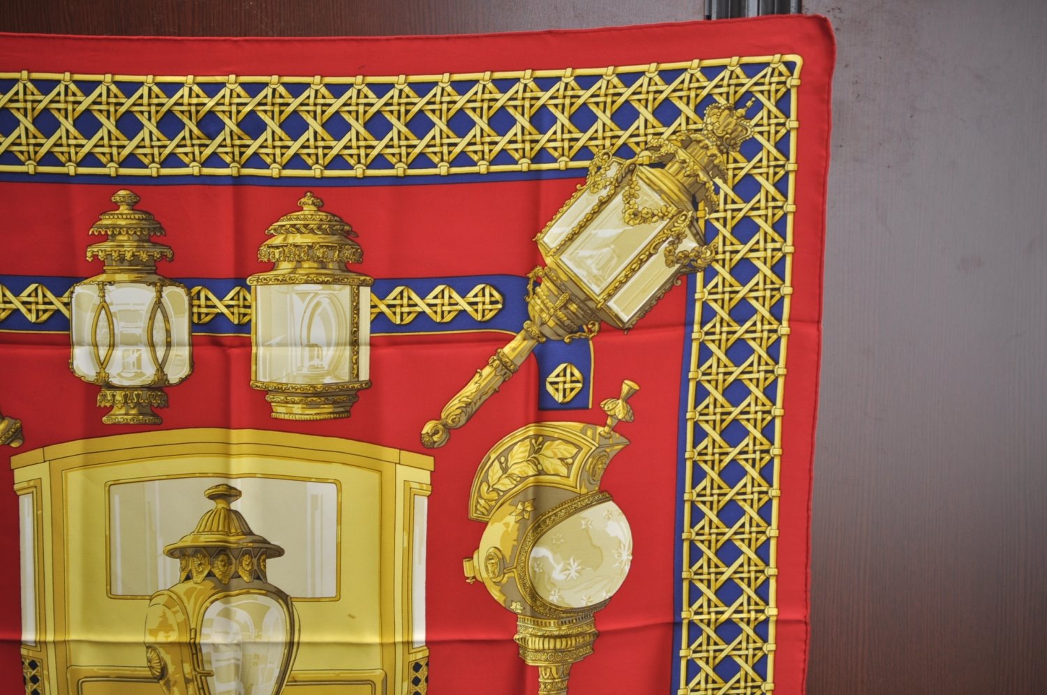 Authentic HERMES Carre 90 Scarf 