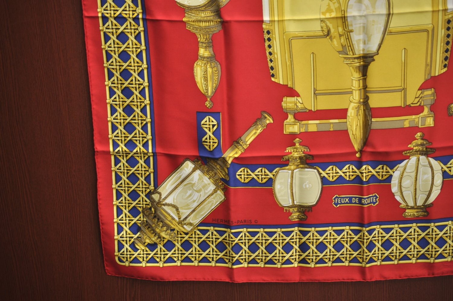 Authentic HERMES Carre 90 Scarf 