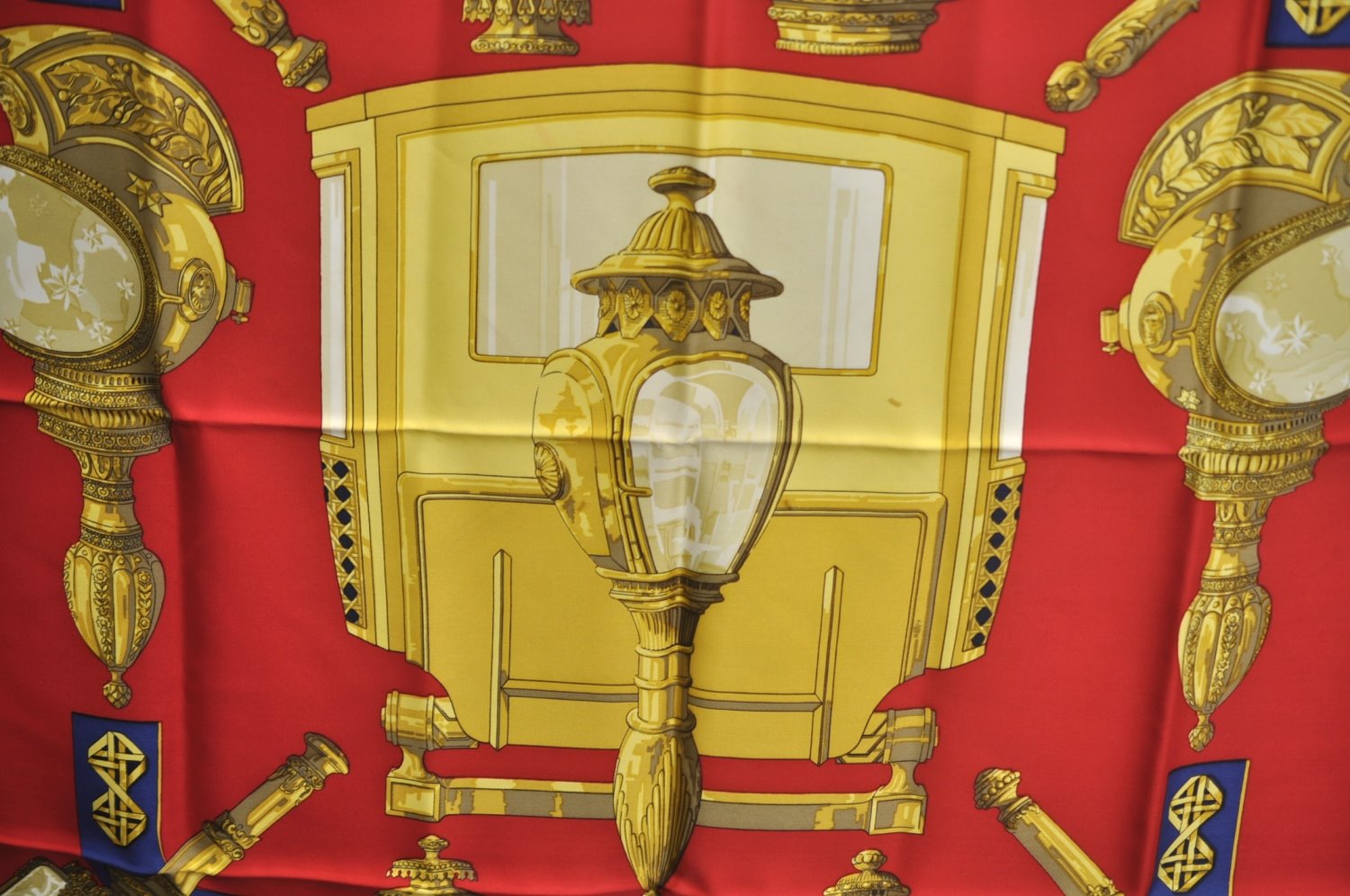 Authentic HERMES Carre 90 Scarf 