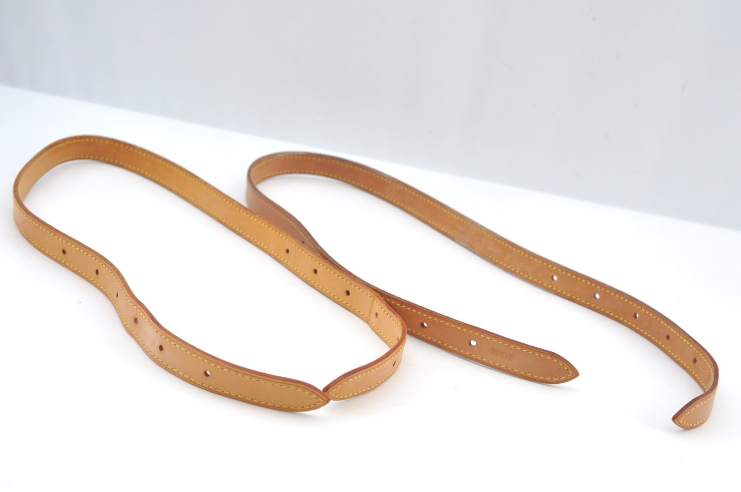 Authentic Louis Vuitton Leather Shoulder Strap For Bucket GM 31.9