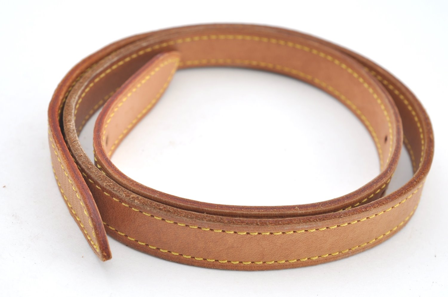 Authentic Louis Vuitton Leather Shoulder Strap For Bucket GM 31.9