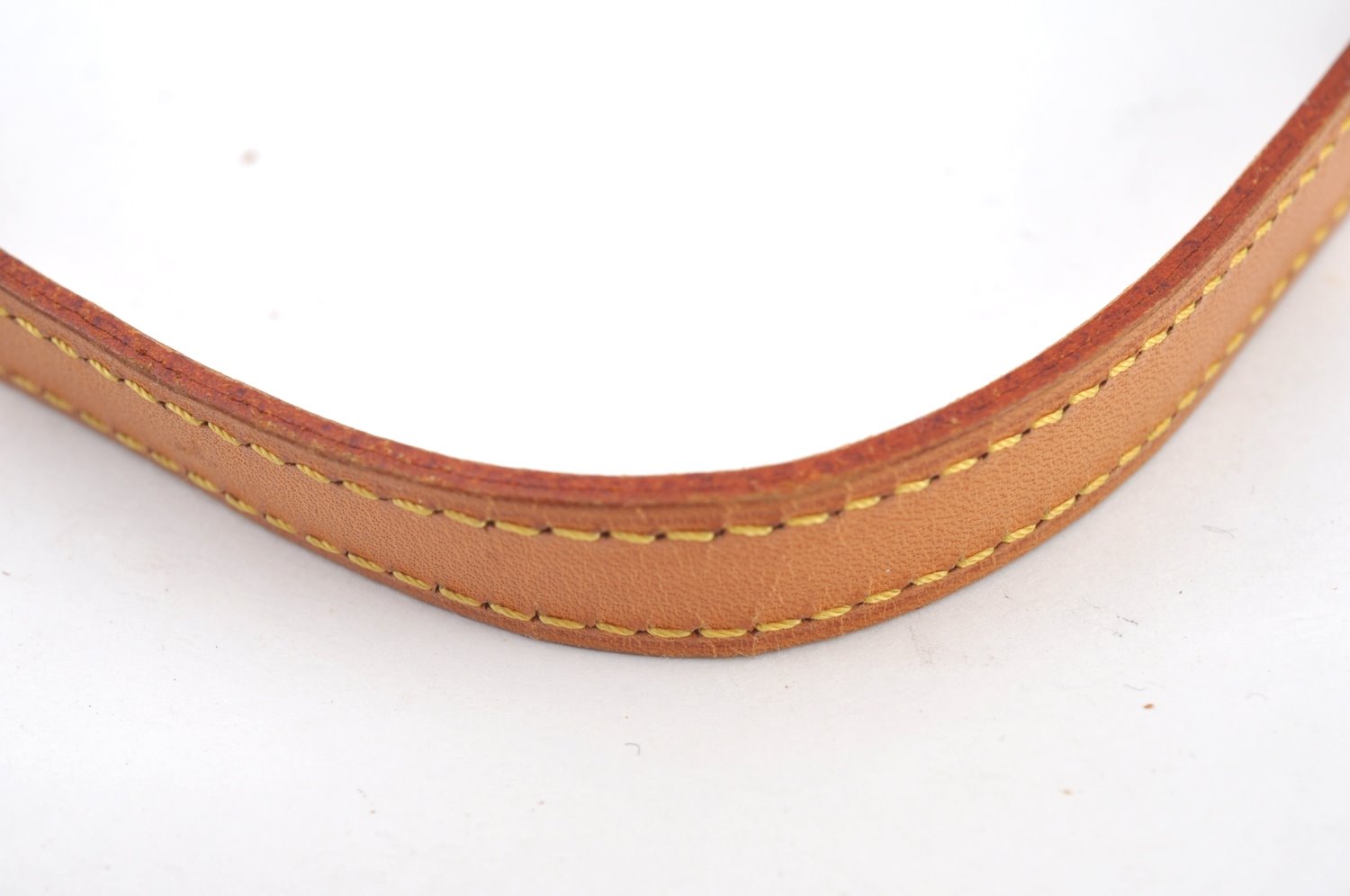 Authentic Louis Vuitton Leather Shoulder Strap For Bucket PM 27.6