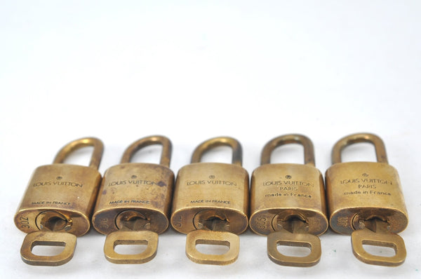 Authentic Louis Vuitton Padlock & Keys 10Set LV K7762