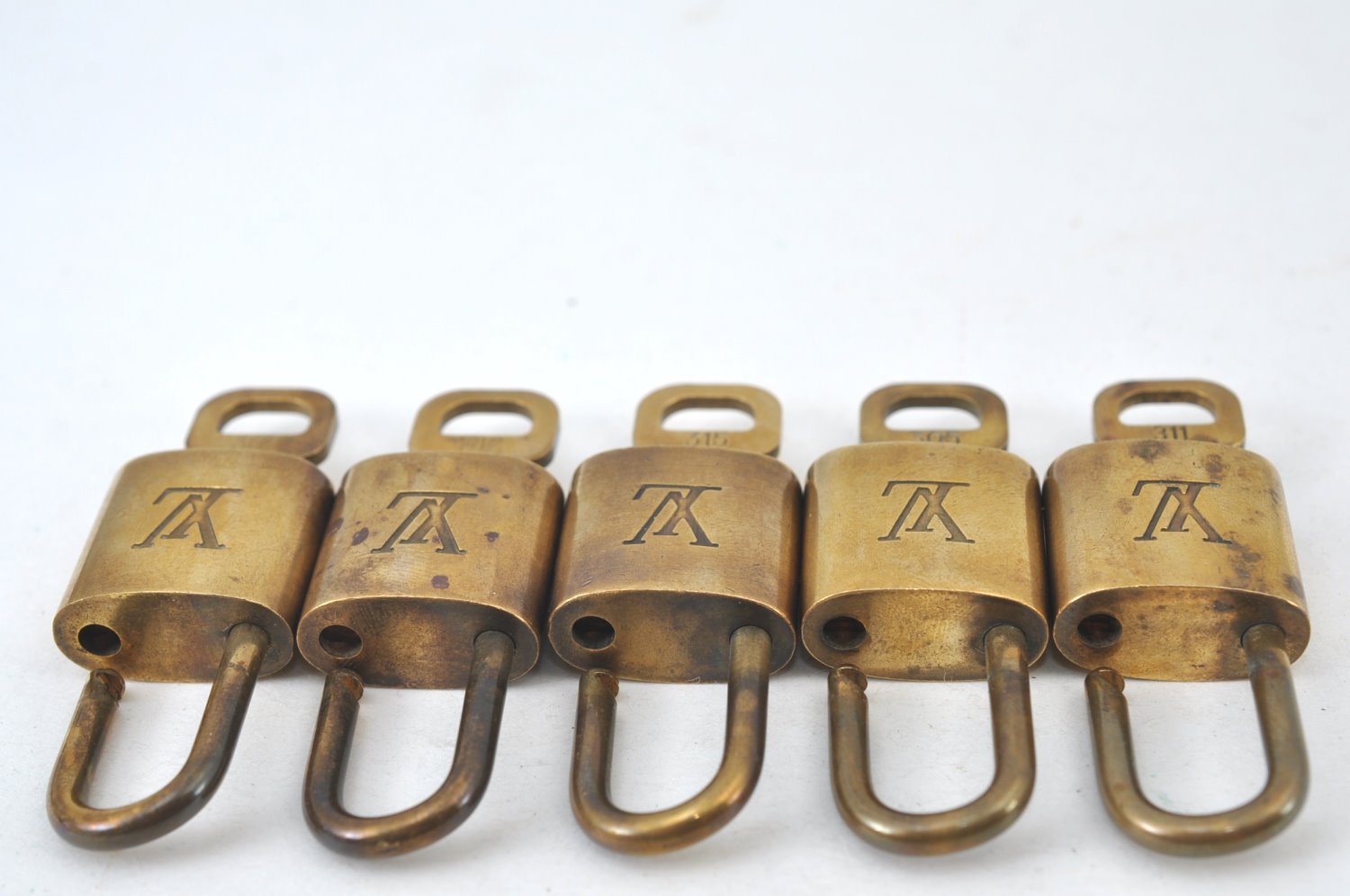 Authentic Louis Vuitton Padlock & Keys 10Set LV K7762