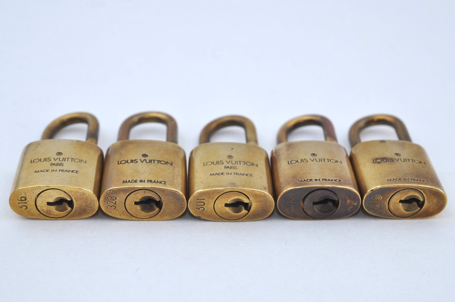 Authentic Louis Vuitton Padlock Gold 10Set LV K7763