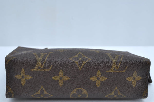 Auth Louis Vuitton Monogram Poche Toilette 15 Cosmetics Pouch Old Model LV K7769