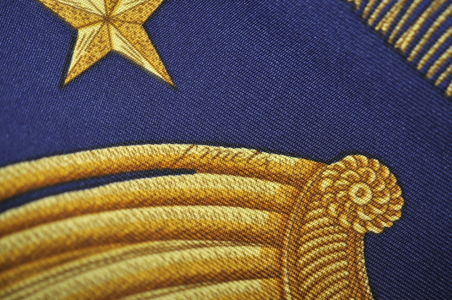 Authentic HERMES Carre 90 Scarf 