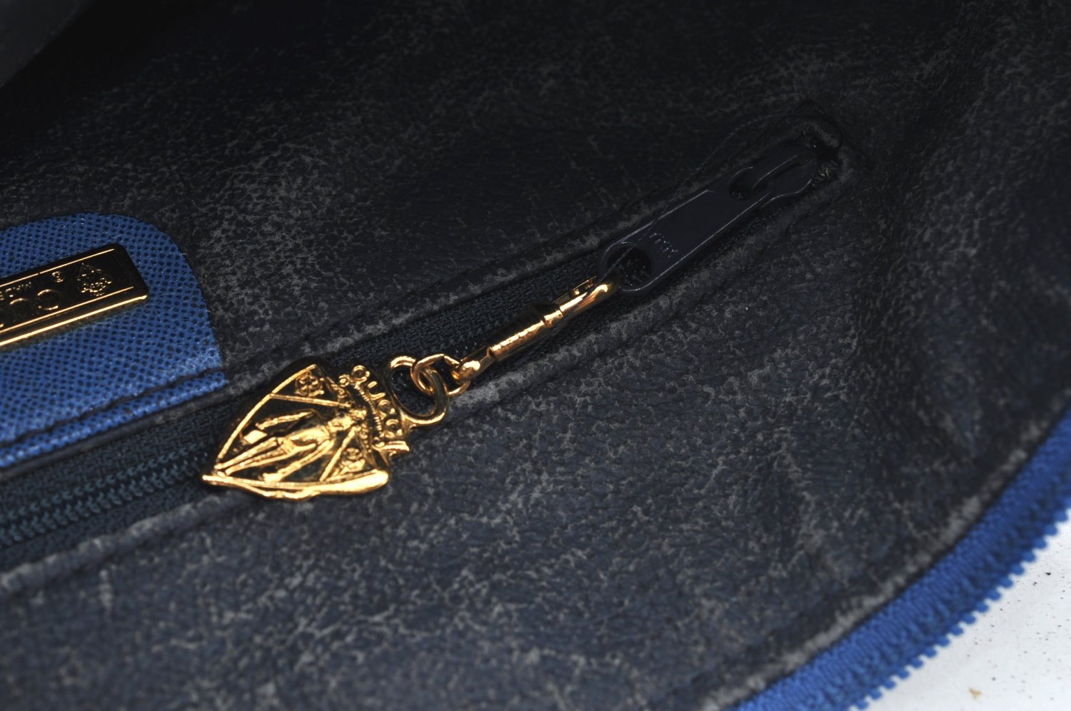 Authentic GUCCI Vintage Clutch Hand Bag Purse PVC Leather Blue K7796