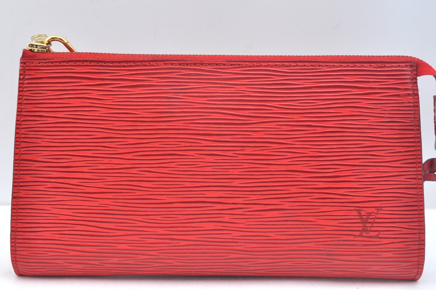 Authentic Louis Vuitton Epi Pochette Accessoires Pouch M5298M Red LV Junk K7804