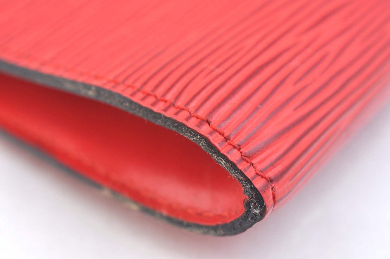 Authentic Louis Vuitton Epi Pochette Accessoires Pouch M5298M Red LV Junk K7804