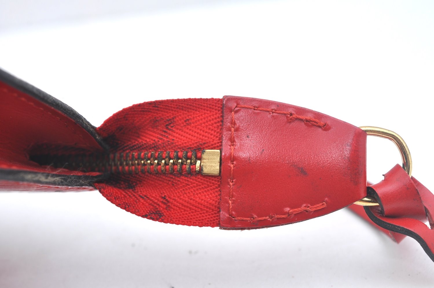 Authentic Louis Vuitton Epi Pochette Accessoires Pouch M5298M Red LV Junk K7804