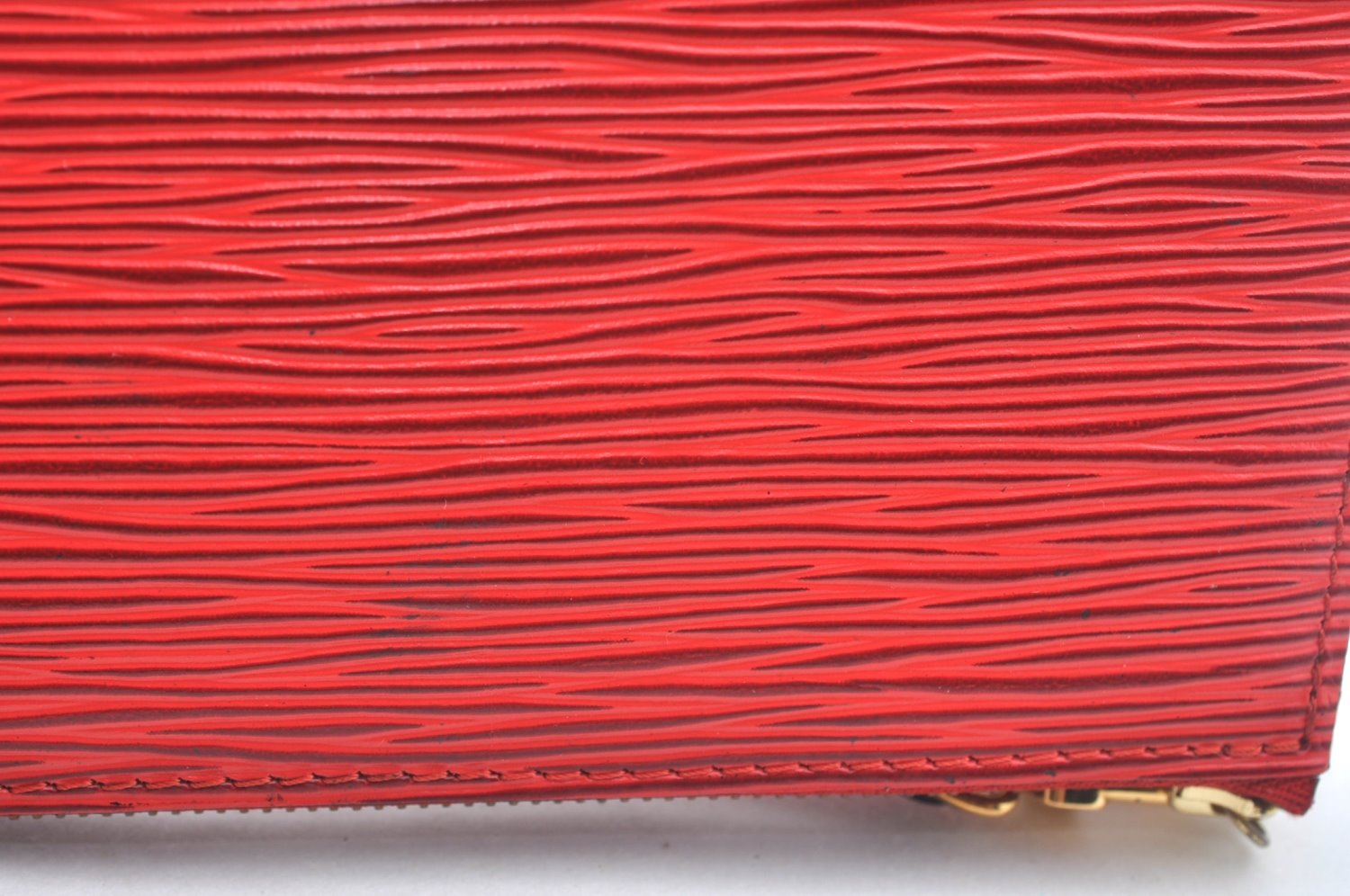 Authentic Louis Vuitton Epi Pochette Accessoires Pouch M5298M Red LV Junk K7804