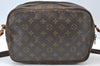 Auth Louis Vuitton Monogram Reporter PM Shoulder Cross Bag M45254 LV Junk K7809