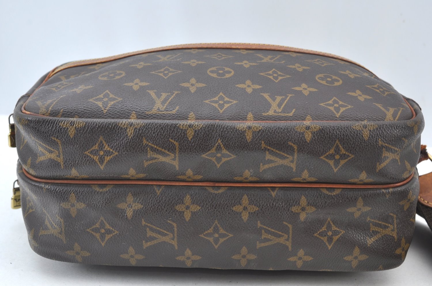 Auth Louis Vuitton Monogram Reporter PM Shoulder Cross Bag M45254 LV Junk K7809