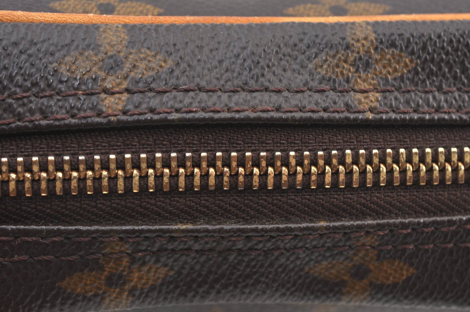 Authentic Louis Vuitton Monogram Danube Shoulder Cross Body Bag M45266 LV K7843