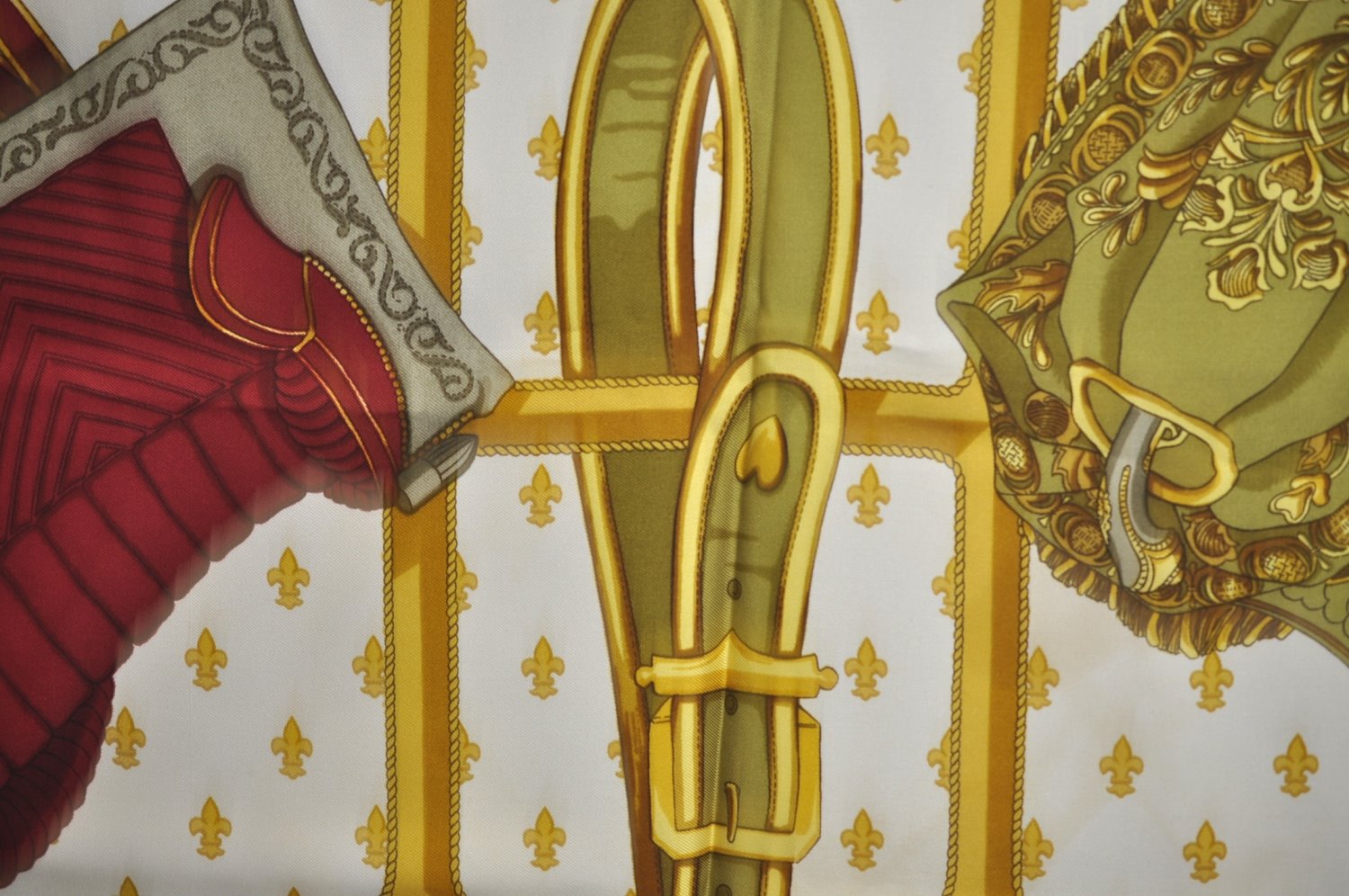 Authentic HERMES Carre 90 Scarf 