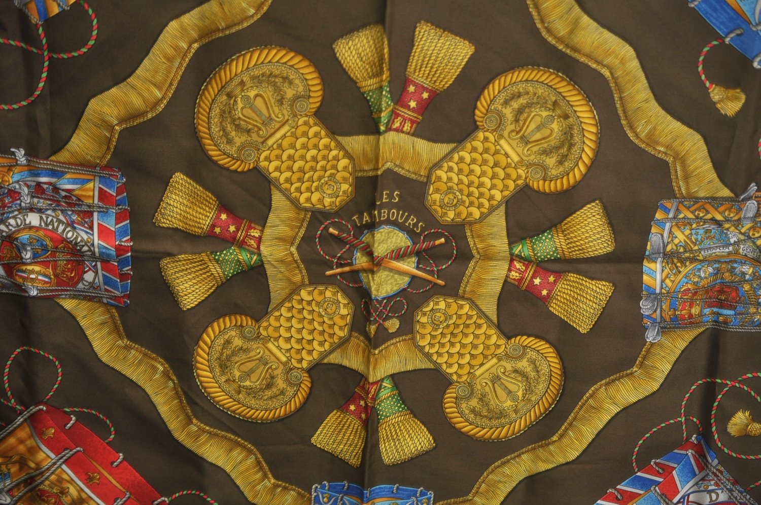 Authentic HERMES Carre 90 Scarf 