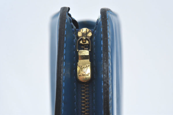 Authentic Louis Vuitton Epi Trousse Crete Clutch Bag Blue M48405 LV K7879