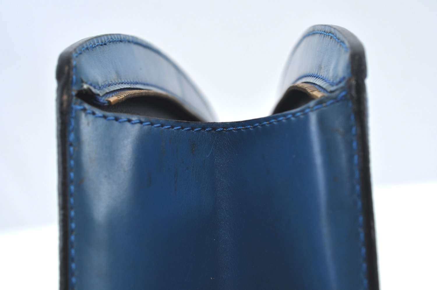 Authentic Louis Vuitton Epi Trousse Crete Clutch Bag Blue M48405 LV K7879