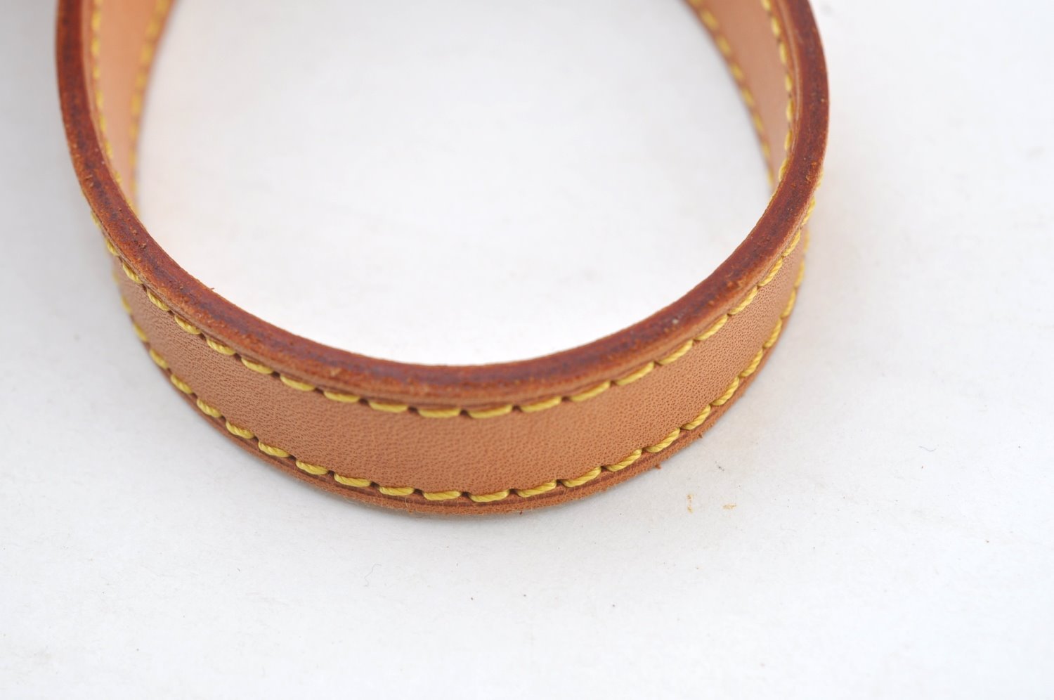 Authentic Louis Vuitton Leather Shoulder Strap For Bucket PM 27.6