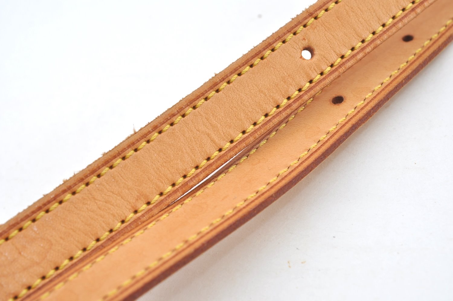 Authentic Louis Vuitton Leather Shoulder Strap For Bucket GM 31.9