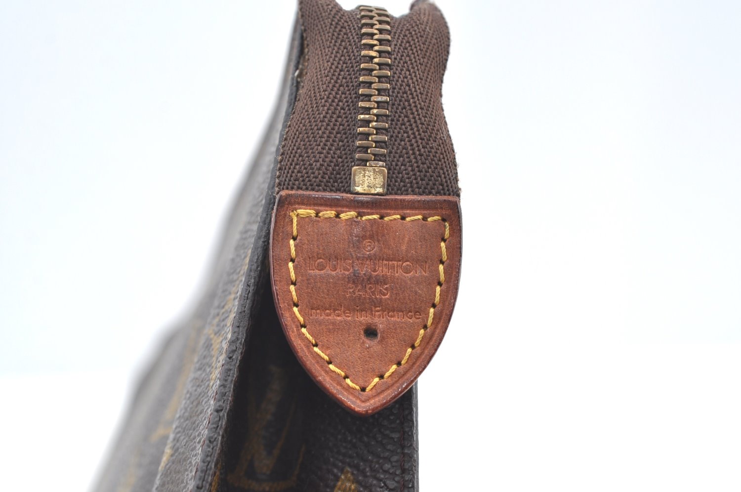 Authentic Louis Vuitton Monogram Poche Toilette 26 M47542 Cosmetics Pouch K7891